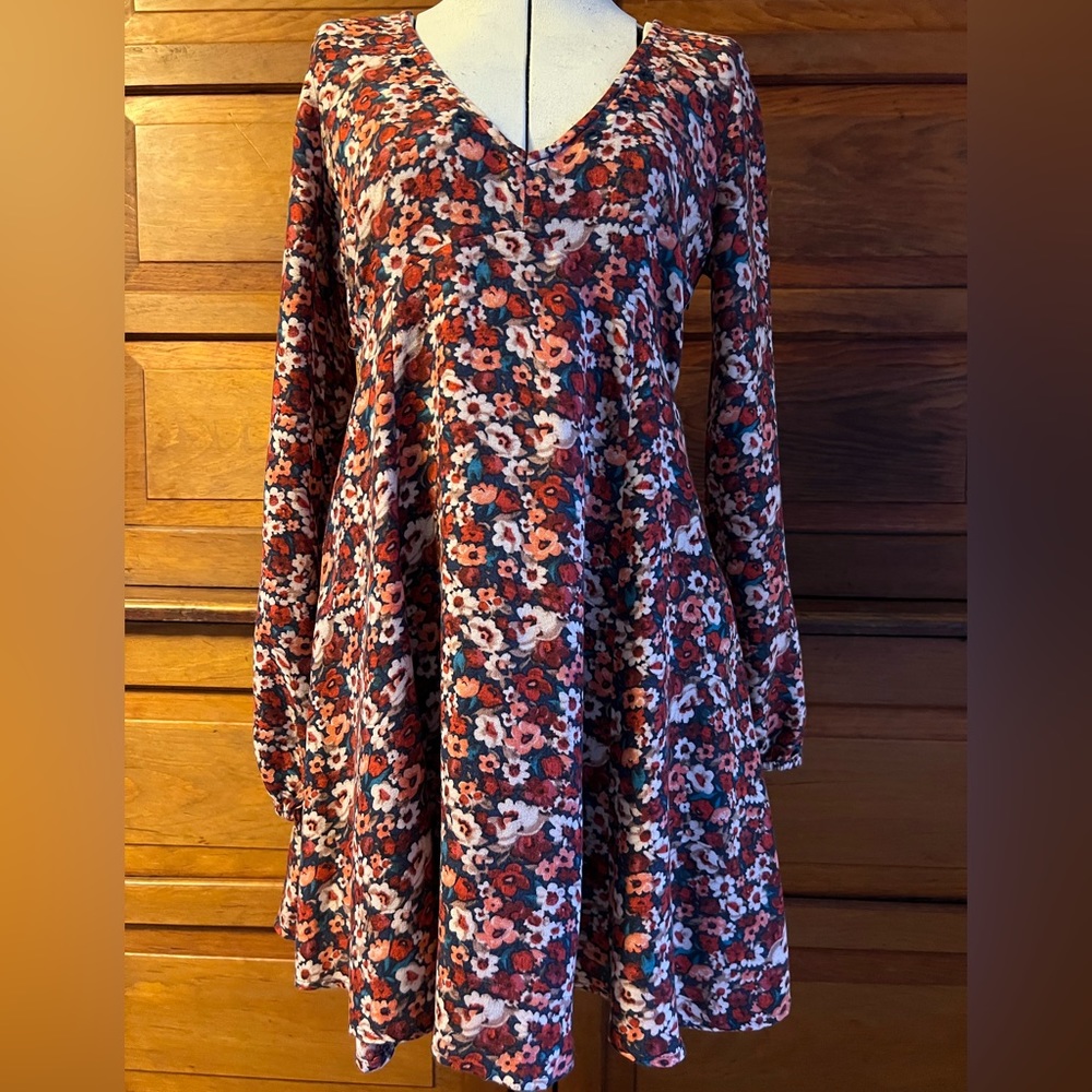 Hollister Long Sleeve Floral Dress Size S